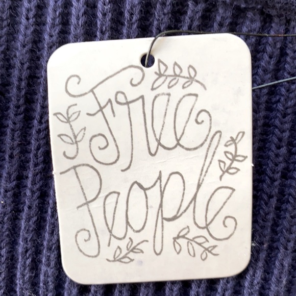 FREE PEOPLE RIBBED SWEATSHIRTS - Picture 7 of 15